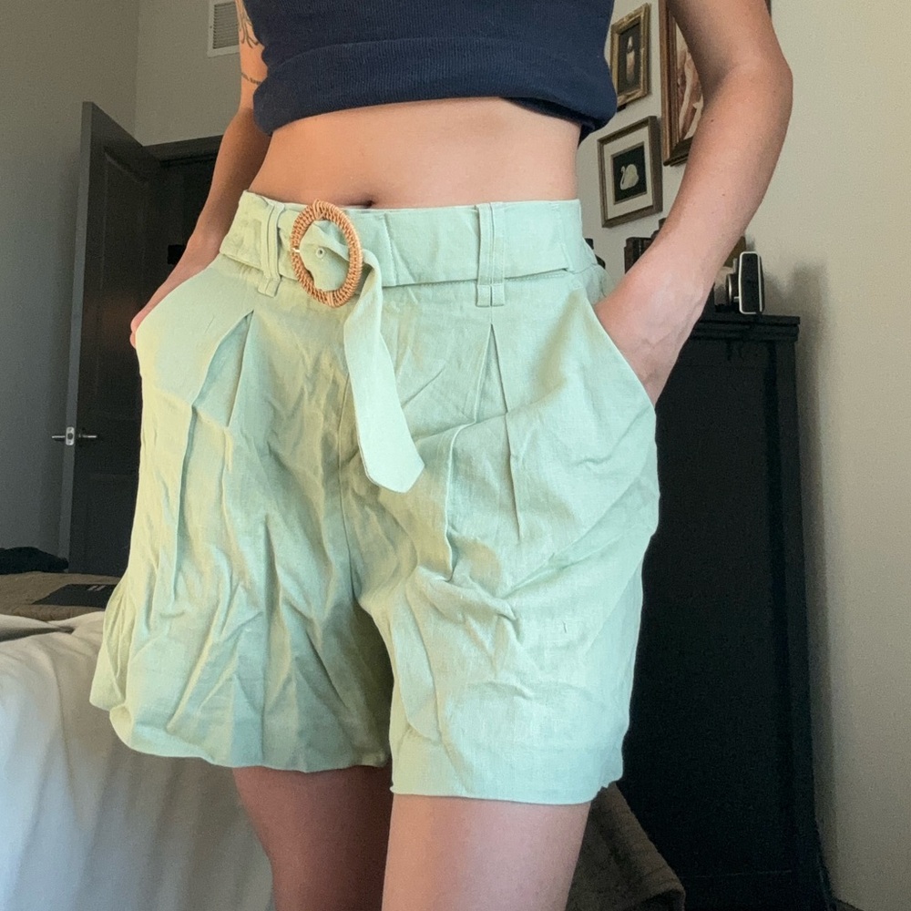 Women's Green Pleated Shorts